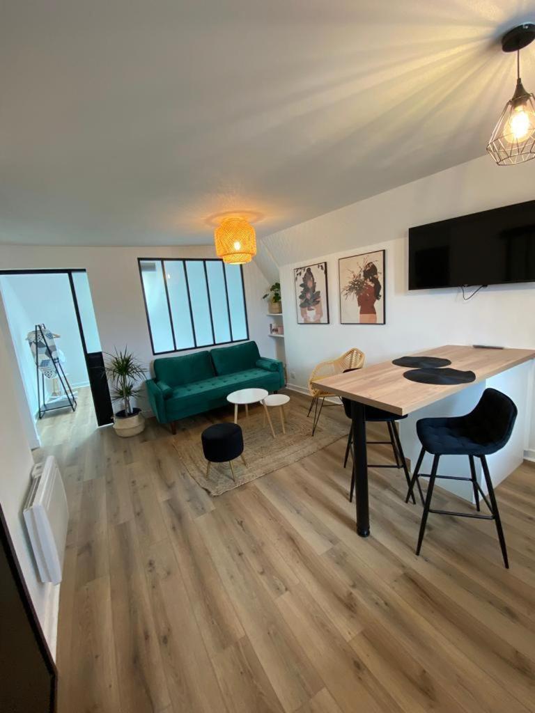 Au Coeur De Ville Laval  Pokój zdjęcie
